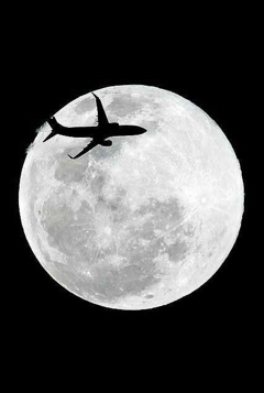 F-18 solo display from cockpit&nbsp;minicam