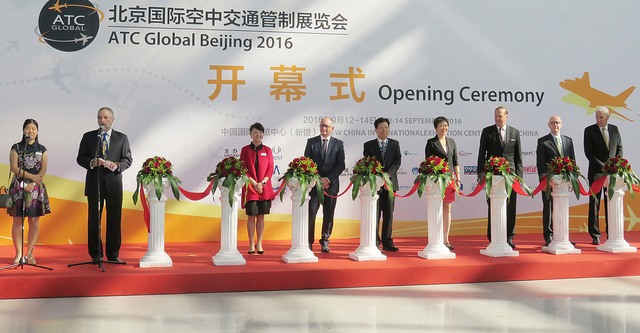 29629078765_51005e570f_z