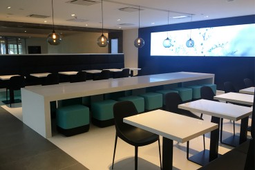 wc-5702-zqn-lounge-cafe-seating-738x492__scalewidthwyiznjkixq