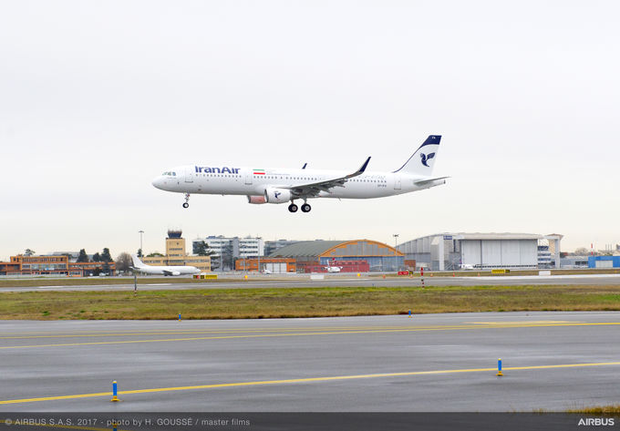 Iran Air takes delivery of its first of 100 Airbus&nbsp;aircraft