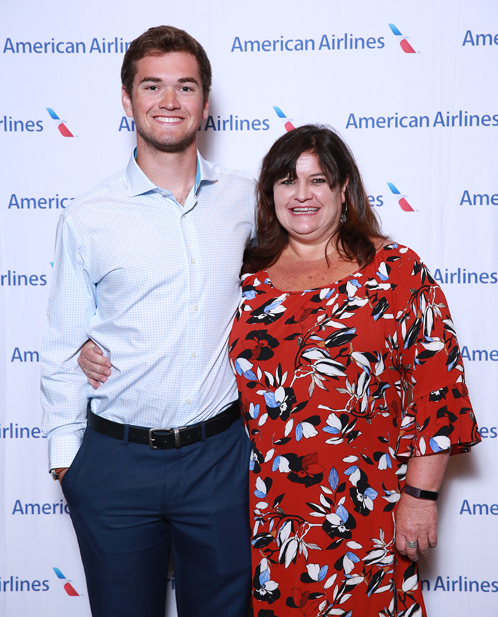 American Airlines Education Foundation Invests in Employees’ Children by Awarding More Than $925,000 in College&nbsp;Scholarships
